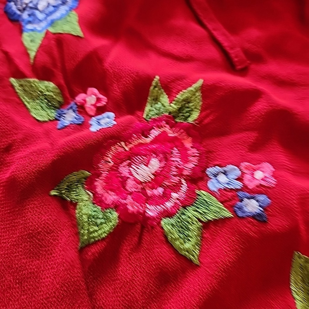 American Angel Burgundy Boho Embroidered Floral Bell Sleeve Top Size S - Picture 3 of 5